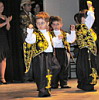 Tuna plays Efe (Hector).